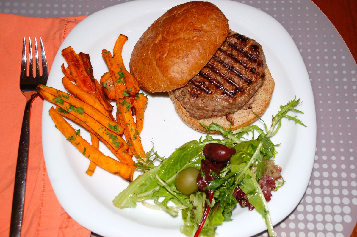 Homemade Burgers with Sweet Potato Fries « A Happier Meal